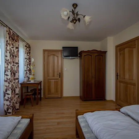 Podhalanski Dworek Z Jacuzzi 3* Leśnica