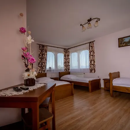 Podhalanski Dworek Z Jacuzzi 3*