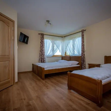 Oda ve Kahvaltı Podhalanski Dworek Z Jacuzzi