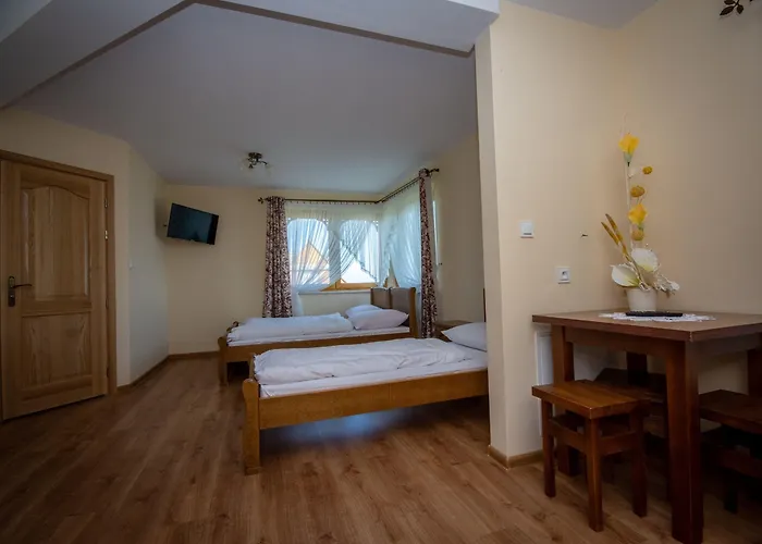 Bed & Breakfast Podhalanski Dworek Z Jacuzzi Leśnica