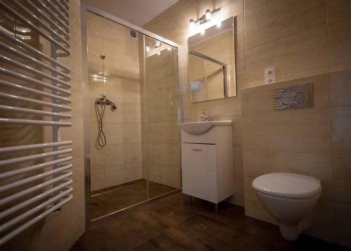 Podhalanski Dworek Z Jacuzzi 3* Leśnica