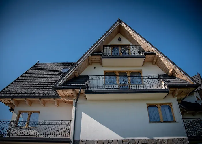 Bed & Breakfast Podhalanski Dworek Z Jacuzzi Leśnica