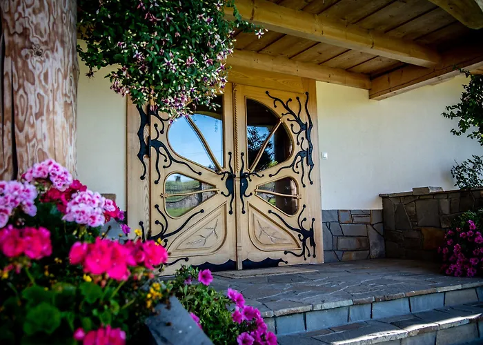 Bed & Breakfast Podhalanski Dworek Z Jacuzzi Leśnica