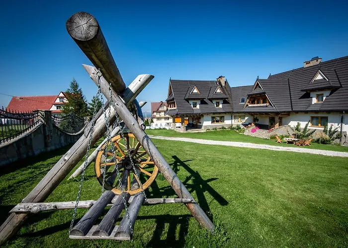 Podhalanski Dworek Z Jacuzzi Bed & Breakfast 3*