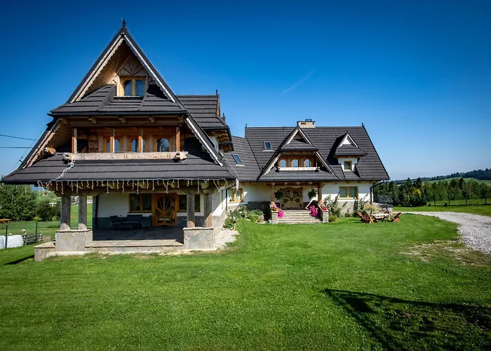 Podhalanski Dworek Z Jacuzzi Bed & Breakfast 3*