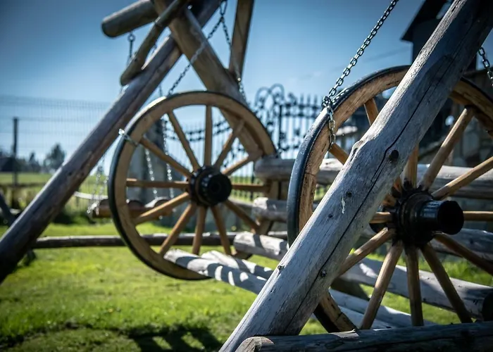 Bed & Breakfast Podhalanski Dworek Z Jacuzzi 3*